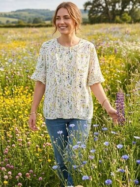 Lucky Brand Cream Floral Pintuck Cottagecore Lightweight Spring Prarie Sz XL Top